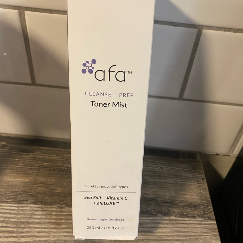 aFA Toner Mist - White